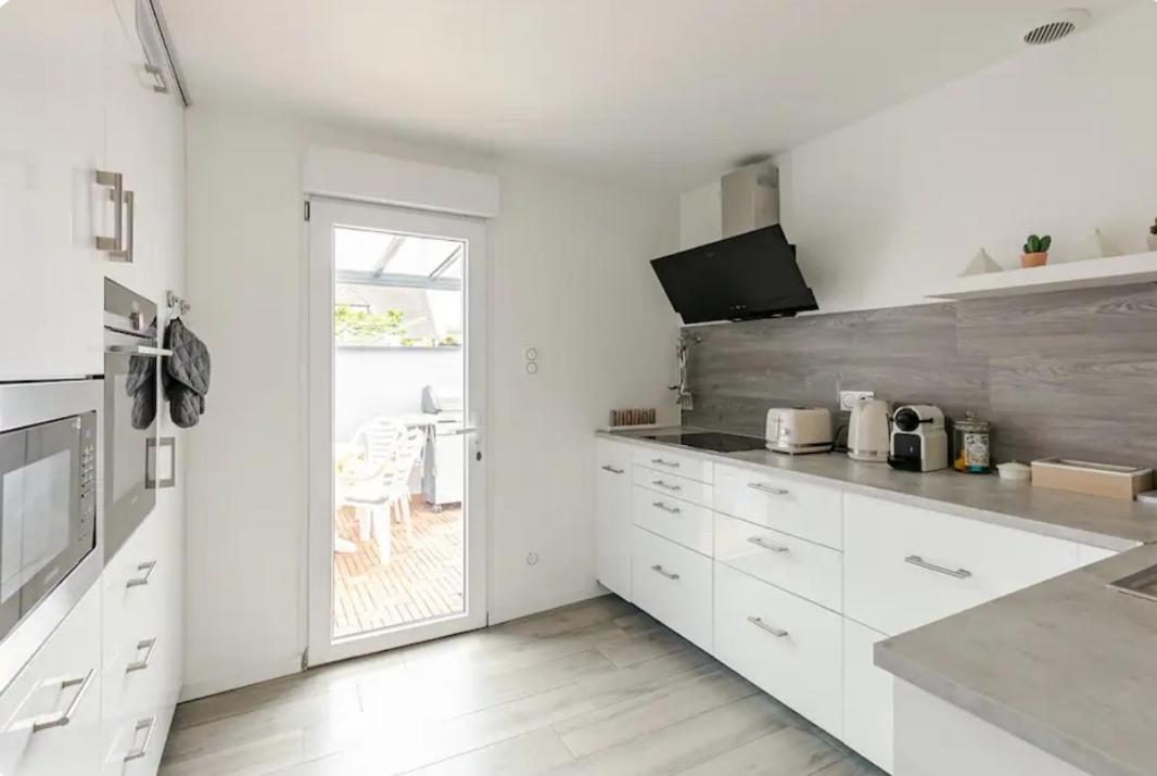 Maisonnette Avec Terrasse Strasbourg Exteriör bild