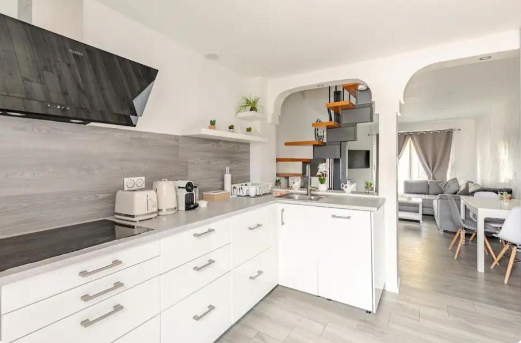 Maisonnette Avec Terrasse Strasbourg Exteriör bild